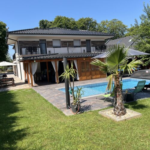 Sweet Home Apartmanház Balatonszárszó