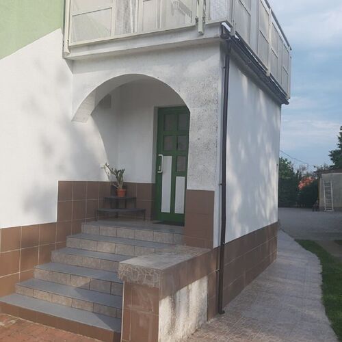 Aleksa Apartman Lesencetomaj  2