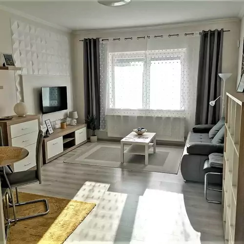 Sweet Central Apartment Eger