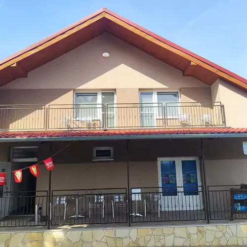Gyöngy Apartman Kaposszekcső 002 kép