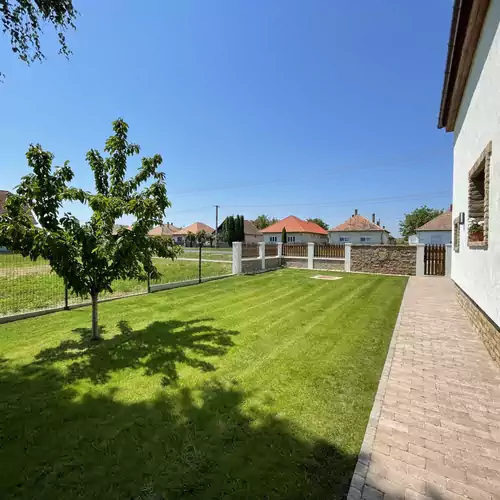 Kukorica Csárda Apartman Balatonújlak 008 kép