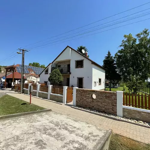 Kukorica Csárda Apartman Balatonújlak 012 kép