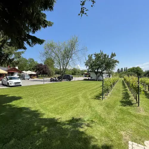 Kukorica Csárda Apartman Balatonújlak 015 kép