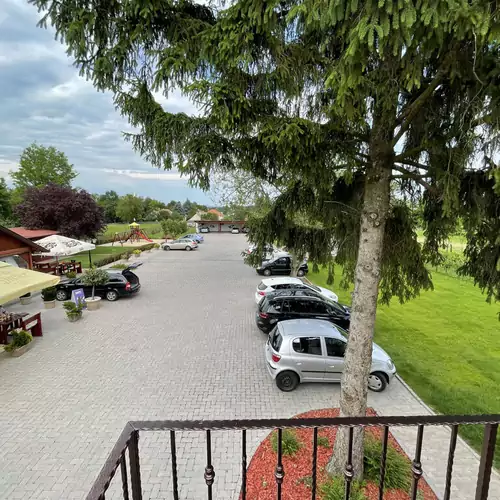 Kukorica Csárda Apartman Balatonújlak 021 kép