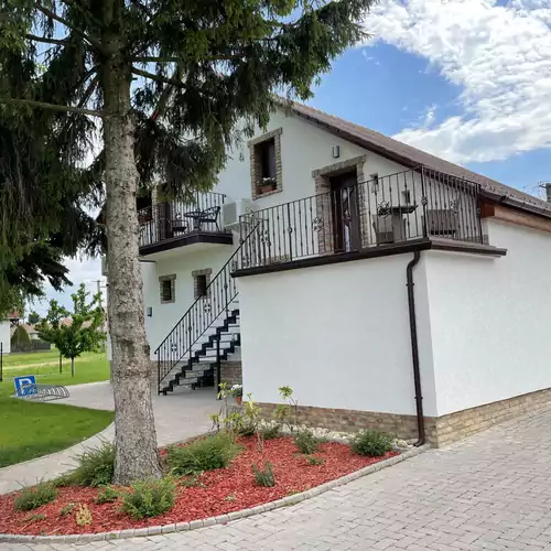 Kukorica Csárda Apartman Balatonújlak 025 kép