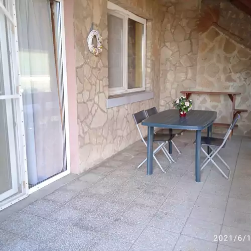 Benliz Apartman Gyenesdiá 003 kép