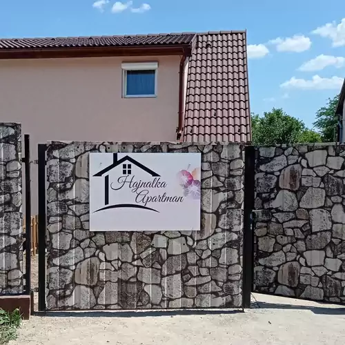 Hajnalka Apartman Balatonkenese 014 kép