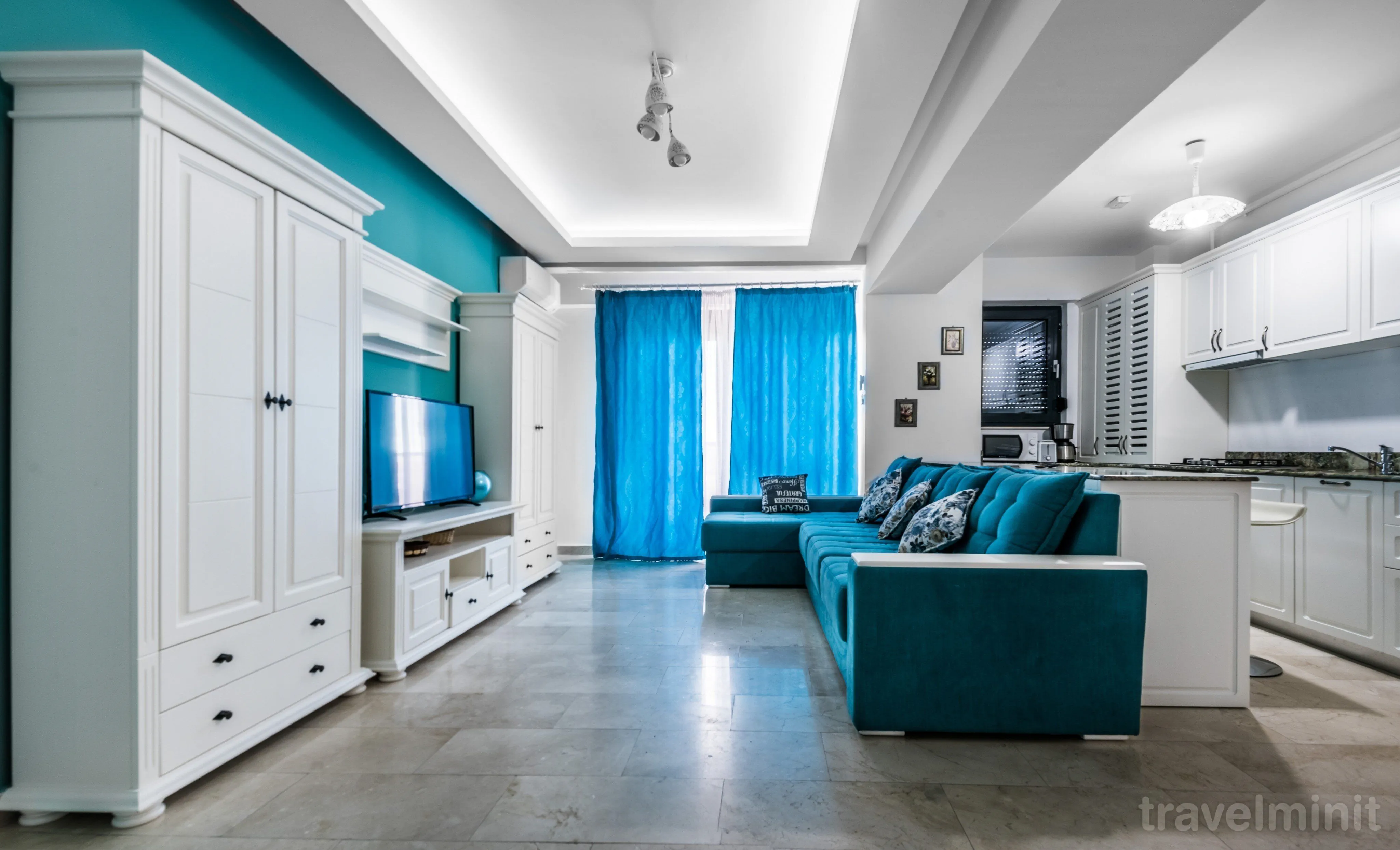 SNS RENT APaRT Mamaia