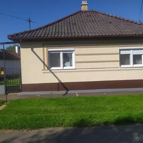 Jolanda Vendégház Hajdúszoboszló 002 kép