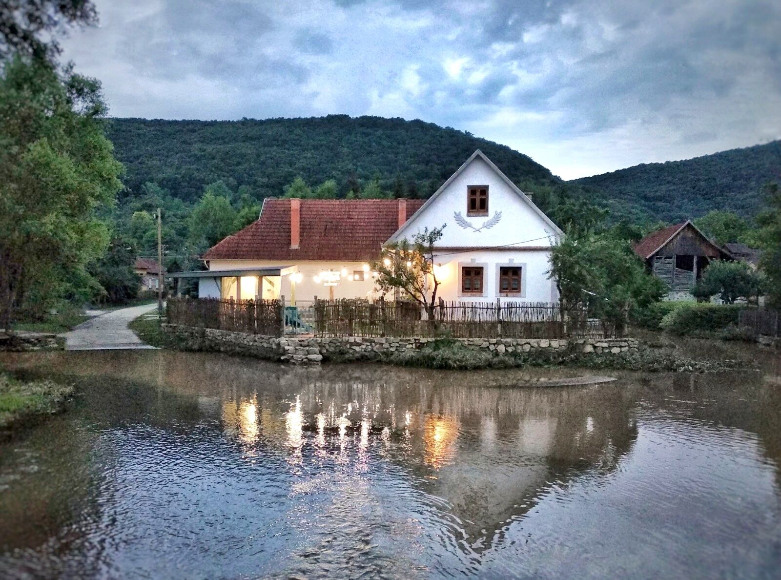 Kikötő Vendégház Jósvafő
