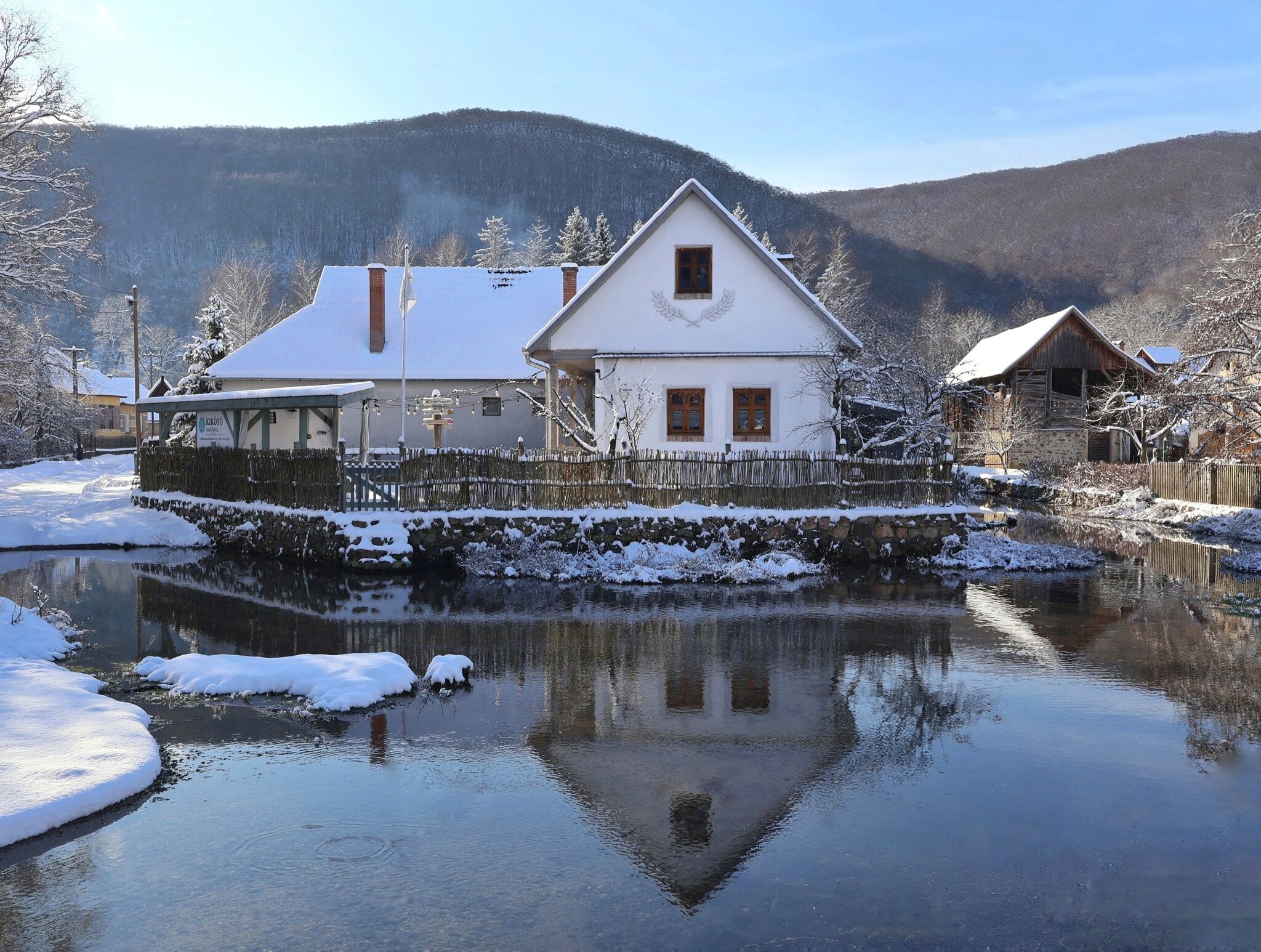 Kikötő Vendégház Jósvafő