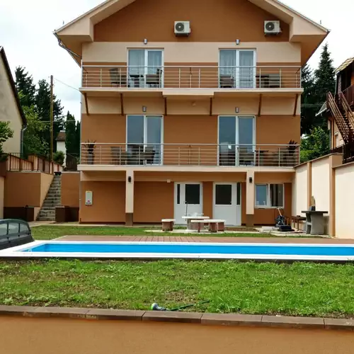 Karos Bianco Apartmanház Zalakaro 002 kép