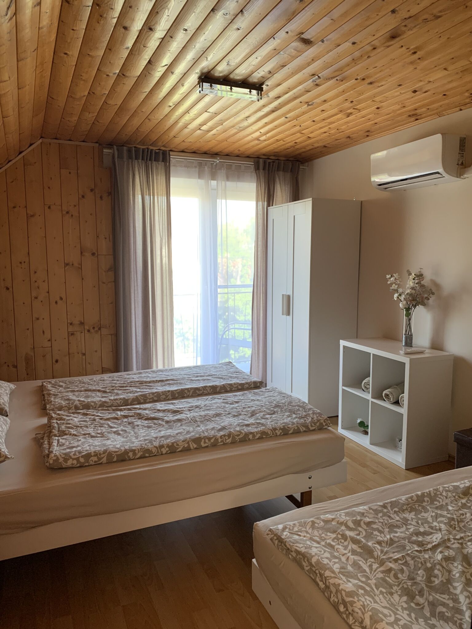 Tom Apartman Balatonlelle