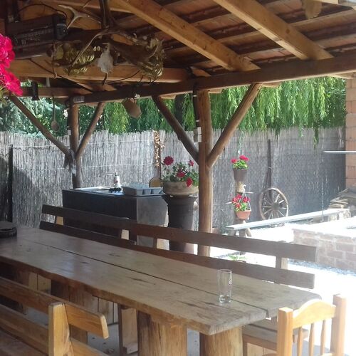 Fekete Apartman Balatonendréd  3