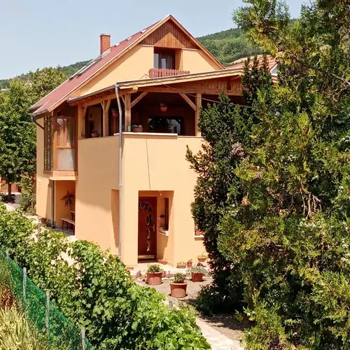 Jázmin-Szieszta Apartmanház Balatonfüred 010 kép