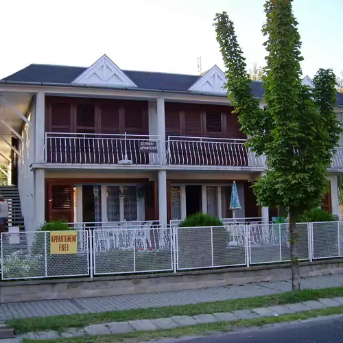 Aranypart 51 Apartman Siófok 002 kép