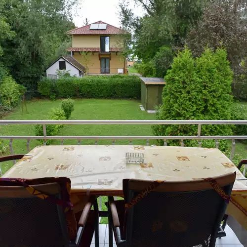 Aranypart 51 Apartman Siófok 001 kép