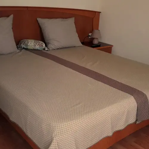 H&aacute;l&oacute;szoba