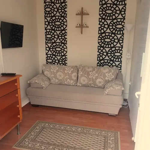 2. H&aacute;l&oacute;szoba