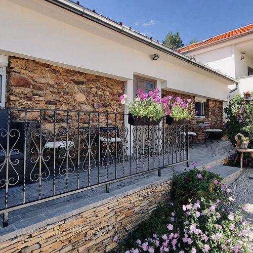 Eklektika Apartmanok Balatonalmádi ★★★★ 3