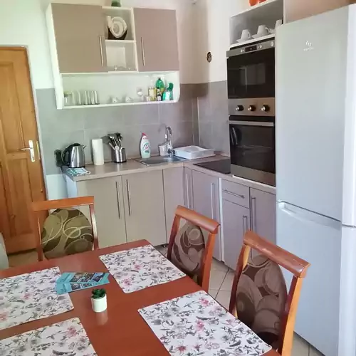 Szarkaláb Apartman Hajdúszoboszló 010 kép