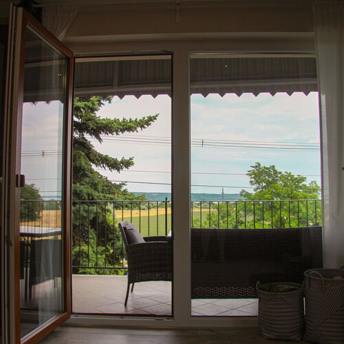Pine&Chill Apartments Balatonalmádi  4