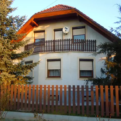 Kata - Apartman Fertőd