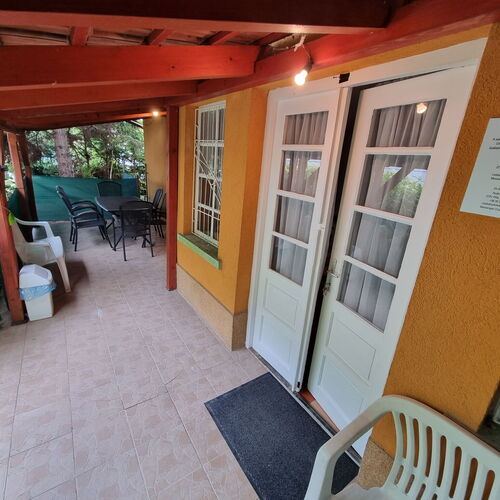 Hortenzia Apartmanház Balatonkenese  4