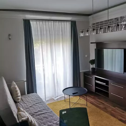 Dózsa 64 Apartman Dunaújváro 003 kép