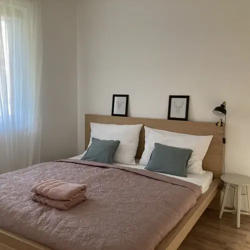 H&aacute;l&oacute;szoba