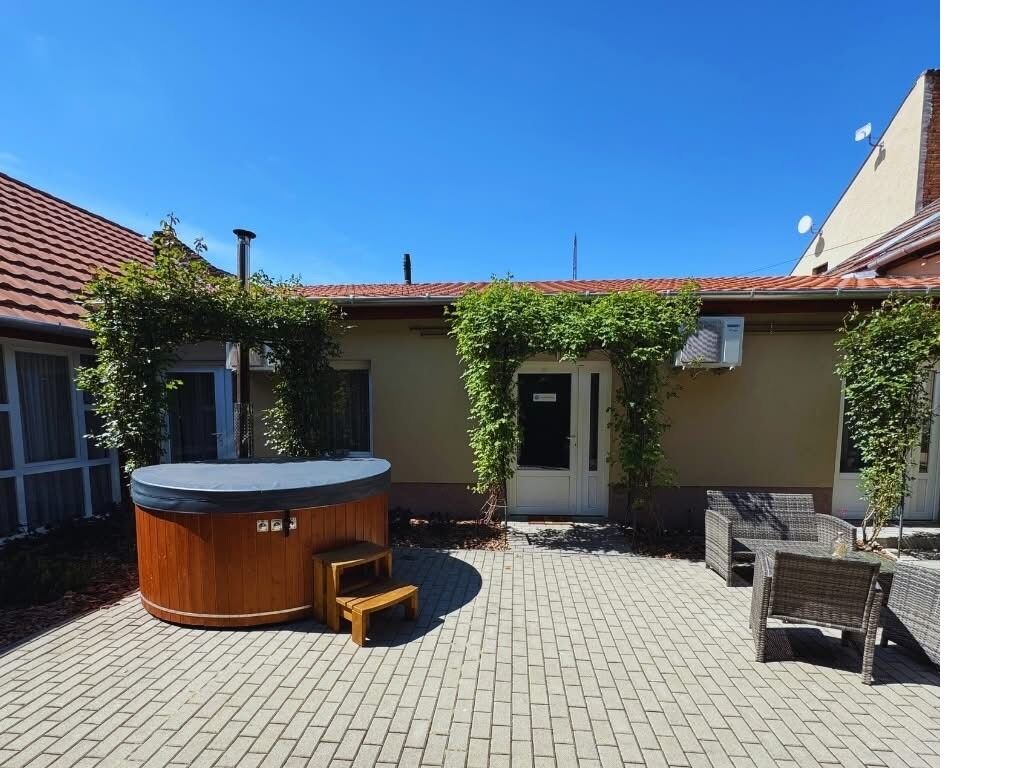 Reforma Apartman Szerencs