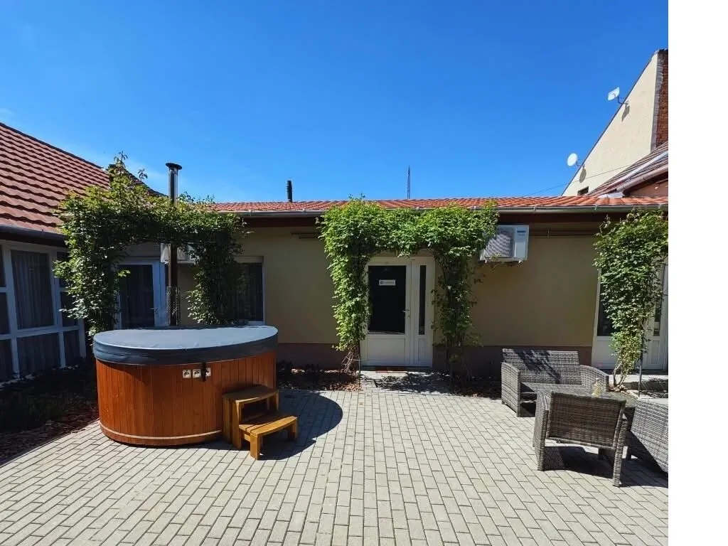 Reforma Apartman Szerencs