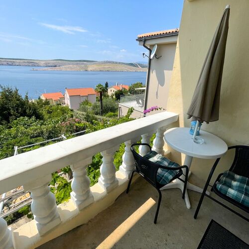 Apartmani Perović Jadranovo  2