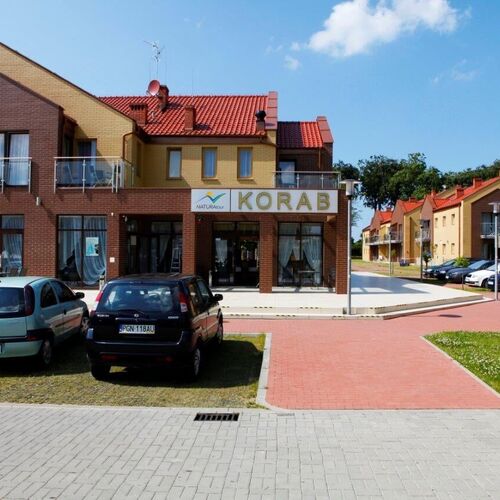 Budynek główny z recepcją