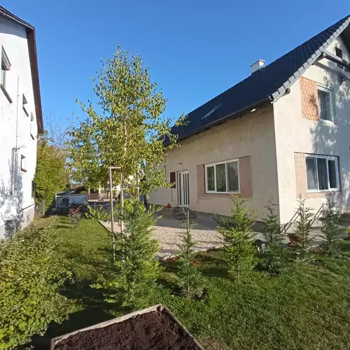 Tulipánfa Apartman Balatonszárszó 003 kép