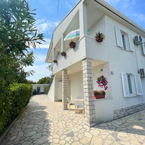 Apartmani Kristina Jadranovo  2