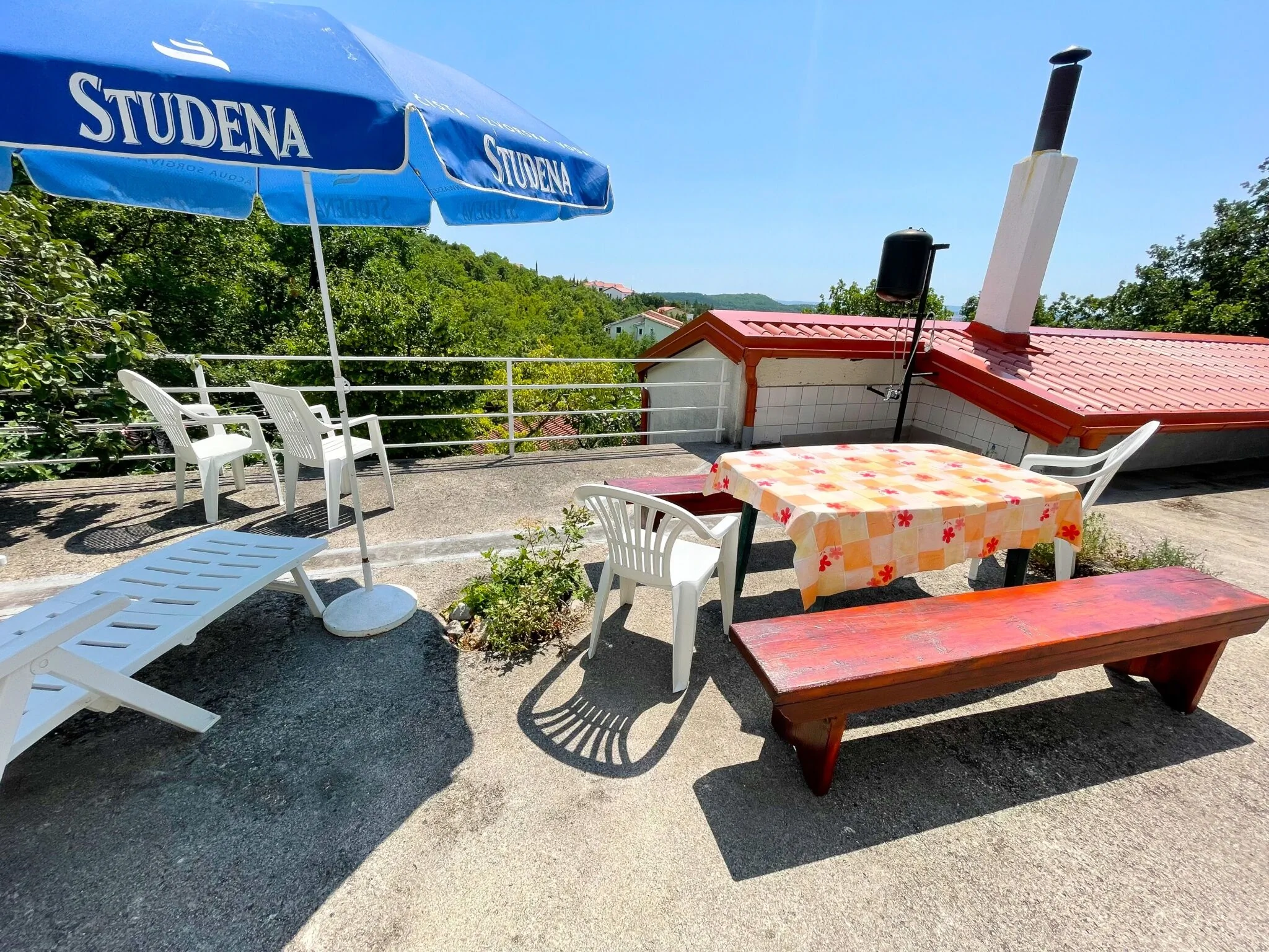 Apartmani Šarić Jadranovo