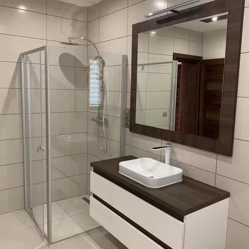 Relax Wellness Apartman Komlóska 007 kép