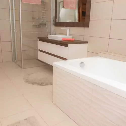 Relax Wellness Apartman Komlóska 042 kép