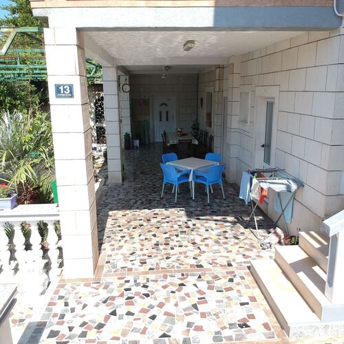 Apartments Ostrog Zaostrog  3