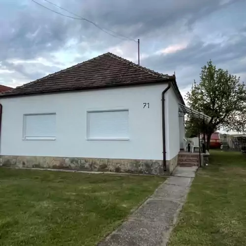 Valentina Apartman Balatonkeresztúr 002 kép