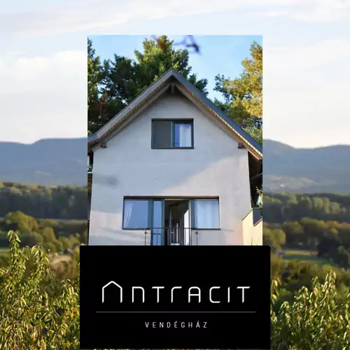 Antracit house Vendégház Verőce