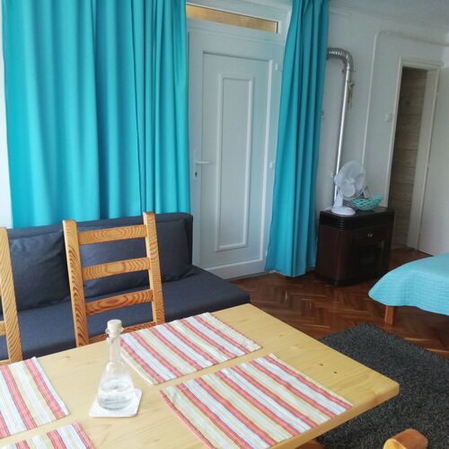 Emeleti apartman