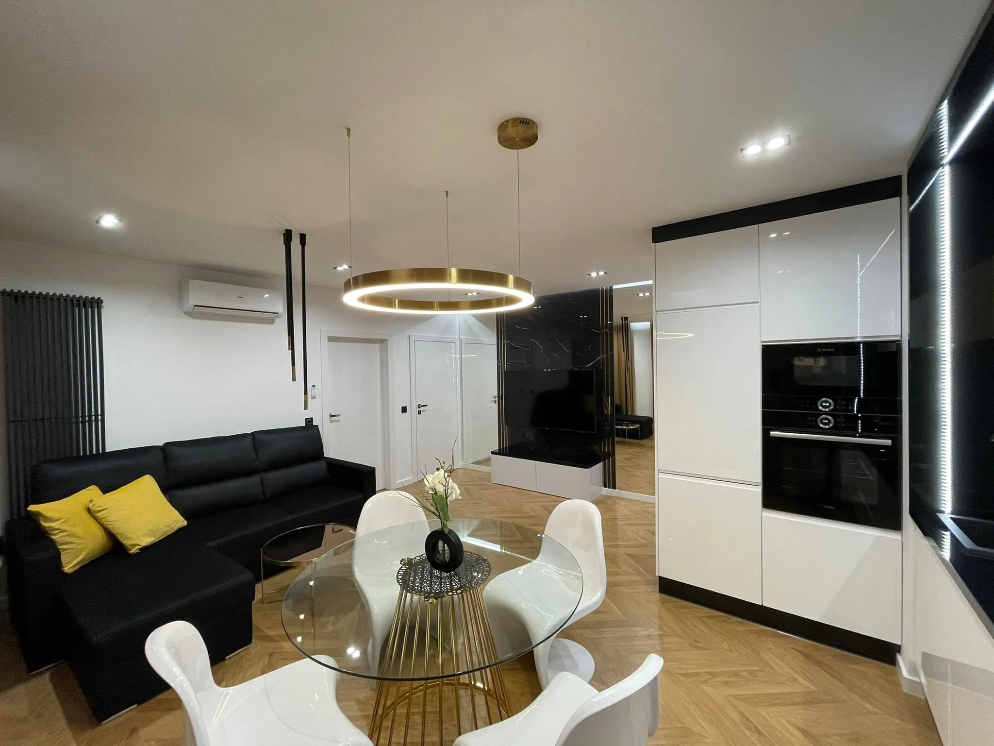 Prestige Line Manhattan