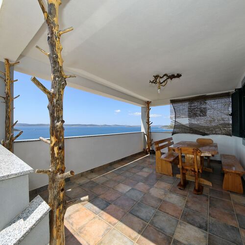 House Lovre Tkon  3