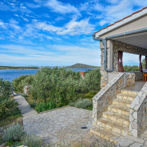 House Marko Tkon II  3