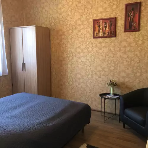 Kelemen Apartman Balatonmáriafürdő 002 kép