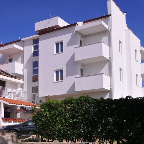 Hotel Intermezzo Pag ★★★★ 4