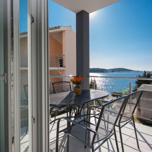 Apartman Rogoznica - CDJ853  2