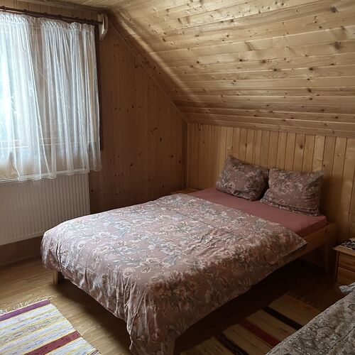 Cabana Zöldfenyő Vărșag